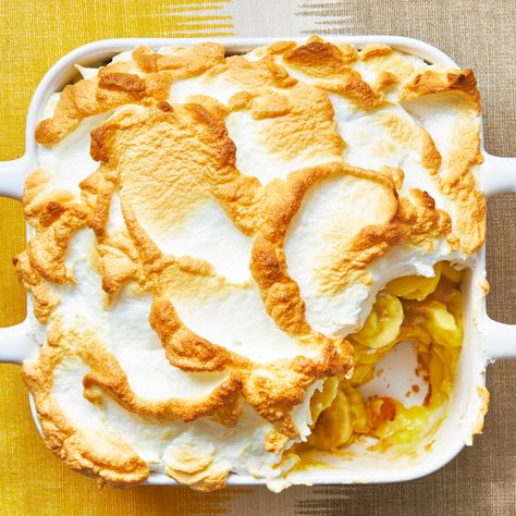 Banana Pudding From Scratch, Old Fashioned Banana Pudding, Banana Pudding Recipe, Breakfast Party Foods, Homemade Banana Pudding, Easy Dinner Casseroles, Breakfast Party, Southern Dishes, Quick Easy Dinner