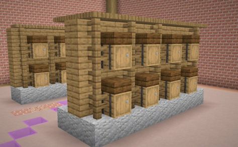 Armor Stand Display Minecraft, Mail Box Minecraft, Pantry Minecraft, Minecraft Conveyor Belt, Storage Build Minecraft, Minecraft Armor Display Ideas, Minecraft Door Entrance Ideas, Minecraft Lumber Yard, Minecraft Armor Display