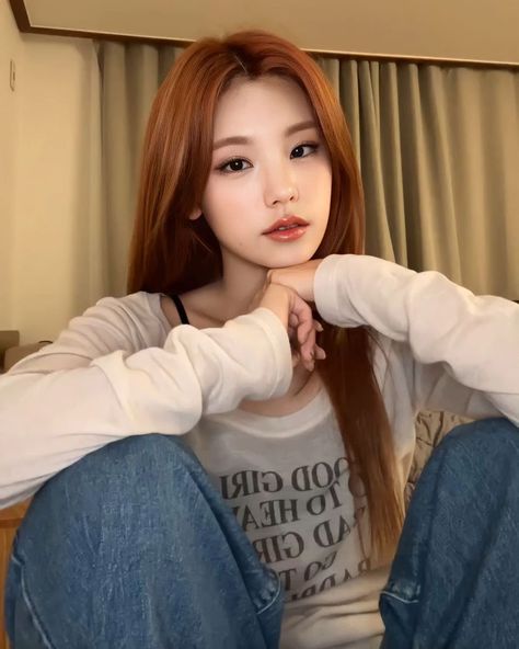 #yeji #instagram 17 Kpop, Orange Hair, Kpop Aesthetic, Kpop Idol, Role Models, Korean Girl, بلاك بينك, Red Hair, Kpop Girls