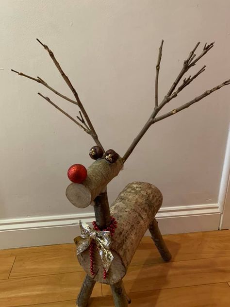 A WOMAN who couldn’t afford to buy a reindeer decoration has made her own using sticks found on a walk – and it looks incredible. The savvy woman revealed how she had named her reindeer “Ralph” – and said he was very easy to make.  Taking to the Facebook group Extreme Couponing and Bargains UK, […] Twig Reindeer Diy, Reindeer Wood Crafts Build-a-cross, Regal Reindeer, Wooden Reindeer Build-a-cross, Balloon Games, Stacey Solomon, Reindeer Decorations, Extreme Couponing, Christmas Lovers