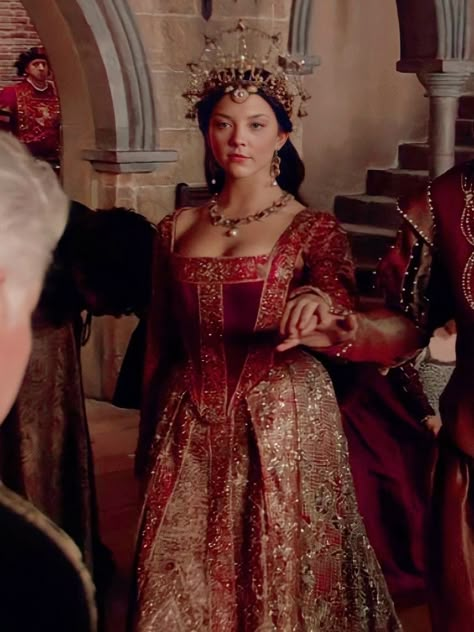 you look for dead men’s shoes — Anne Boleyn + outfits by color | Red Natalie Dormer Anne Boleyn, The Tudors Costumes, The Tudors Tv Show, Tudor Dress, Tudor Fashion, Tudor Costumes, The Other Boleyn Girl, The Tudors, Natalie Dormer