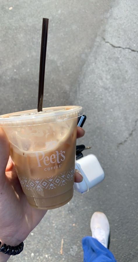 Peets Coffee, Starbucks Iced Coffee, Starbucks Iced, Starbucks Iced Coffee Bottle, Coffee Bottle, Summer 2023, Iced Coffee, Drinks, Coffee