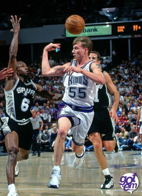 More breakneck Jason Williams passing. Increase Your Vertical Jump, Increase Vertical Jump, Jump Exercises, Williams Basketball, Increase Vertical, Jason White, Vertical Jump, Jason Williams, Basketball Skills