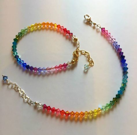 Jewelry Colourful, Bracelets Delicate, Rainbow Bead Bracelet, Wire Guard, Ombre Jewelry, Diy Jewelry Rings, Crystal Bead Jewelry, Men's Bracelets, Diy Bracelet Designs