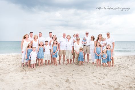 Family Beach Portraits. Outer Banks Family Photography. Family Portraits. www.natalieheimphotography.com www.instagram.com/natalieheimphotography www.facebook.com/NatalieHeimPhotography Large Family Photo Ideas, Large Family Photo, Family Beach Portraits, Family Photo Ideas, Hatteras Island, Family Beach Pictures, Nags Head, Kitty Hawk, Beach Portraits