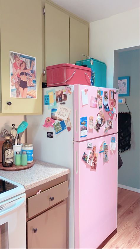 Renter-friendly DIYed our fridge pink with a few rolls of pink self-adhesive contact paper from amazon... the sides are next!    Going for the vintage vibe Pink Renter Friendly Wallpaper, Pink Wrapped Fridge, Diy Fridge Decor, Pink Fridge Wrap, Diy Paint Fridge, Pink Wallpaper Fridge, Diy Painted Fridge, Renter Friendly Cottage Core, Small Fridge Ideas