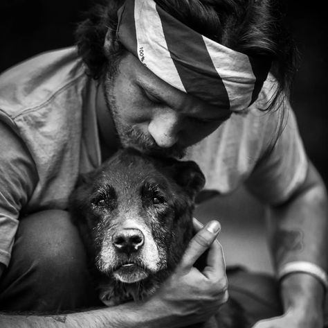 End-of-life pet photography | The Tilly Project Love After Loss, Hugging Dog, Dog Family Pictures, Dog Photoshoot Pet Photography, Pet Photoshoot, Social Project, Grad Pic, Photos Of People, Dog Photoshoot