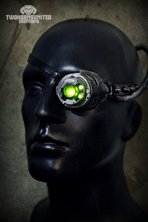 Tech Priest, Cyberpunk Glasses, Cyberpunk Accessories, Horror Inspiration, Dark Heresy, Steampunk Owls, Adeptus Mechanicus, Gothic Fantasy Art, Cyberpunk Aesthetic