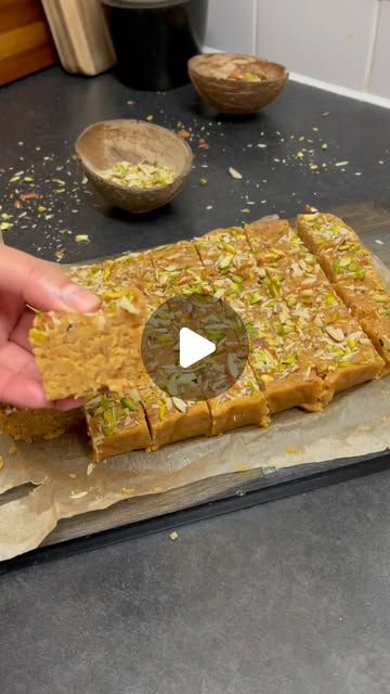 Sahrish Khan on Instagram: "Khoya badam wali basan ki barfi ki recipe   #khoyabadamburfi #besankibarfi #easyrecipes #winterspecial #sweet" Besan Barfi Recipe, Barfi Recipe, Indian Sweet, Indian Sweets, Sweet Snacks, Diwali, Snacks, On Instagram, Quick Saves