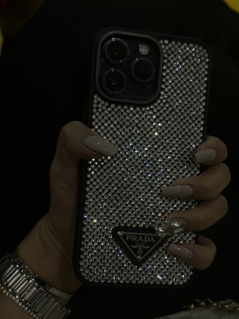 Prada Phone Case, Gemstones Aesthetic, Dhgate Finds, Army Art, Ways To Lace Shoes, Love Power, Crystal Phone Case, Luxury Iphone Cases, Bling Phone Cases