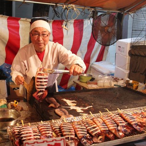 Japanese Festival Food Japanese Festival Food, Yakitori Bar, Japanese Vacation, Japan Street Food, World Street Food, Grilled Squid, Festival Food, Japanese Street Food, Japan Holidays