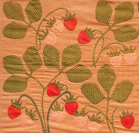 Strawberry applique quilt at the Folk Art Museum by Peppermint Pinwheels, via Flickr Folk Art Applique Patterns, Appalachian Folk Art, Appalachian Quilts, Folk Applique, Cool Quilts, Appalachian Art, Folk Quilt, Zine Project, Strawberry Applique