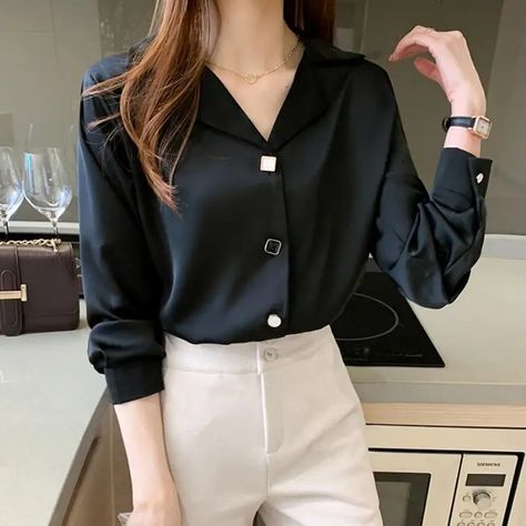 Pakistani Summer Dresses, Long Sleeve Chiffon Shirt, Winter Blouses, Chiffon Style, Skirt Elegant, Basic Blouses, Chanel Tweed, Shirt Blouses Women's, Chiffon Fashion