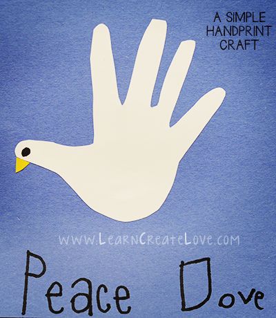 Handprint Dove Craft | LearnCreateLove.com Dove Craft, Peace Crafts, Sunday School Projects, Children's Church Crafts, Bible Story Crafts, Preschool Bible, Worksheets For Preschool, Bible Crafts For Kids, Church Crafts