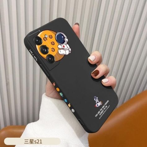 Product Details: Compatible Brand: SamsungOrigin: CN(Origin)Type: Half-wrapped CaseFeatures: CartoonDesign: Cartoon Black Astronauts, Cute Astronaut, Phone Cases For Samsung, Accessories Ear, Phone Case Samsung, Mobile Charger, Hair Idea, Samsung S8, Samsung S9