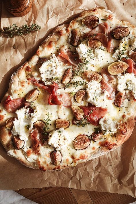 Chicken Ricotta Pizza, Pizza Recipes Ricotta, Fig Prosciutto Pizza, Ricotta Pizza Recipes, Fig Pizza Recipes, Ricotta Cheese Pizza, Fig And Prosciutto Pizza, Winter Pizza, Pizza Ricotta