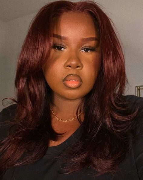 Dark Cherry Red Hair Black Women, Burgundy Brown Hair Color On Black Women, Cherry Red Hair Black Women, Burgundy Hair Black Women, Red Hair On Dark Skin, Chocolate Red Hair, Chocolate Cherry Hair Color, Cherry Brown Hair, Dark Ginger Hair