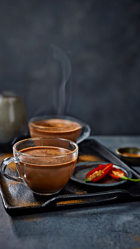 Two glasses of chilli-spiked hot chocolate on a tray with a red chilli on the side Autumn Drinks, Spiked Hot Chocolate, Easy Lunch Boxes, Sunday Roast, Fall Drinks, Hot Chocolate Recipes, Chocolate Cinnamon, Non Stick Pan, Non Alcoholic Drinks