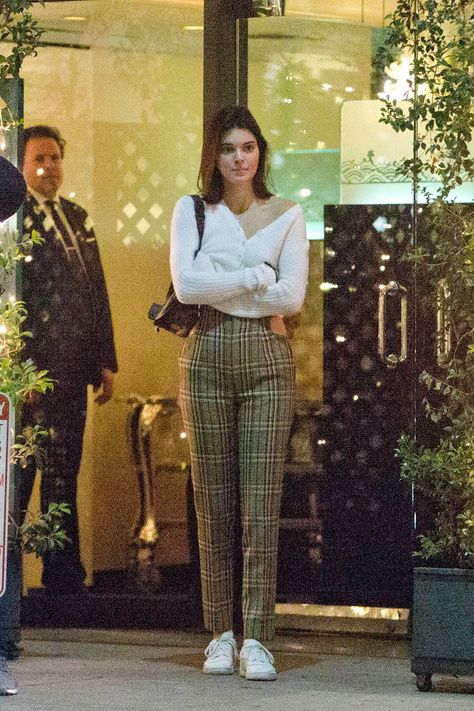 Kendall Jenner Outfits Casual, Look Kylie Jenner, Style Kendall Jenner, Mode Ulzzang, Kendall Jenner Street Style, Look Boho Chic, Kendall Style, Kendal Jenner, Casual College Outfits