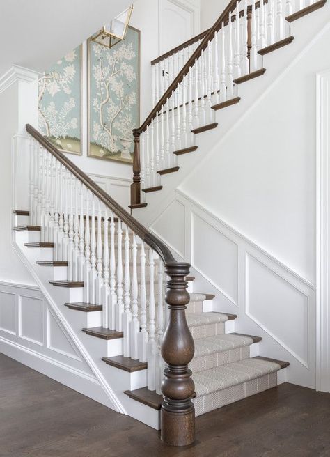 Stair Railing Traditional, Church Entryway, Villa Stairs, Wood Banister, House Diys, Classic Staircase, Stairs Trim, Transitional Staircase, Modern Georgian