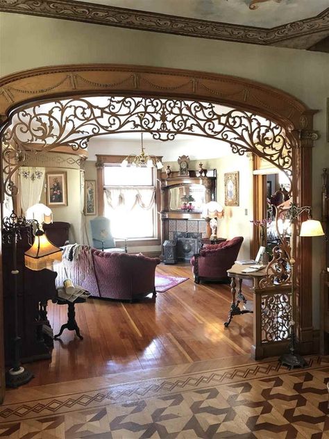 Hall To Dining Arch Design, Victorian Room Divider, Old Victorian Homes Interior, Archways In Homes, Arch Designs For Hall, Metal Room Divider, Fret Work, Victorian Interiors, Arch Interior