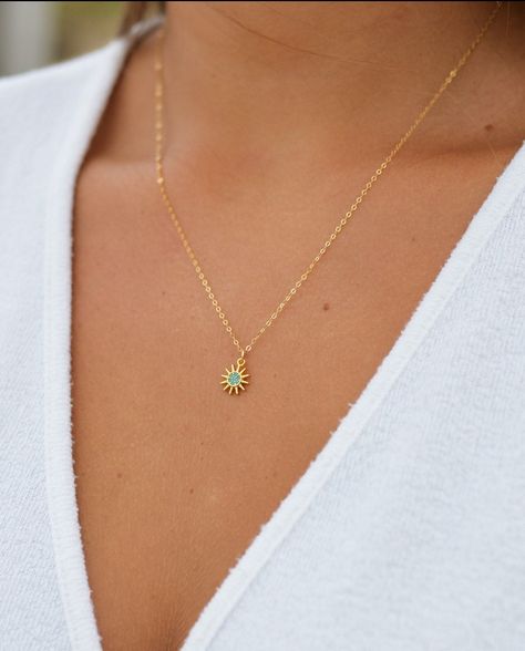 Hope Designs, Tiny Gold Necklace, Gold Sun Necklace, Dainty Necklace Gold, Dainty Gold Jewelry, Tiny Necklace, Sun Charm, Sun Necklace, Gold Sun