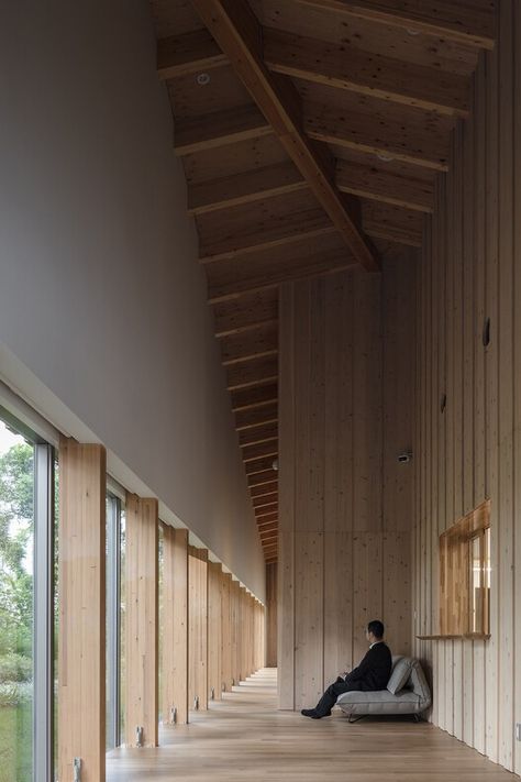 KANEKA Wellness Center / Kengo Kuma & Associates + TAISEI DESIGN Planners Architects & Engineers | ArchDaily Kengo Kuma Wood, Kengo Kuma Interior, Kengo Kuma Architecture, External Insulation, Environmental Technology, Members Club, Roof Siding, Architectural Ideas, Kengo Kuma