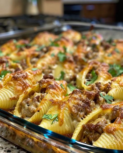 Different Supper Ideas, Easy Main Dishes For A Crowd, Pot Luck Meals, Dinners For A Crowd, Main Dish Meals, Mexican Shells, Cooktop Cove, Taco Shells, Beef Casserole Recipes