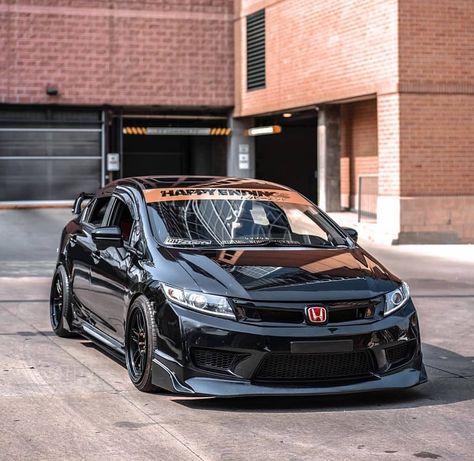 https://www.instagram.com/p/CF0OY6hnEax/?igshid=1rdfsnk55si59 Honda Civic 2004 Modified, Honda Fd, Honda Civic 2010, Honda Civic 2015, Honda Civic 2004, Honda Civic Car, Civic Car, Black Cars, Honda Civic Coupe