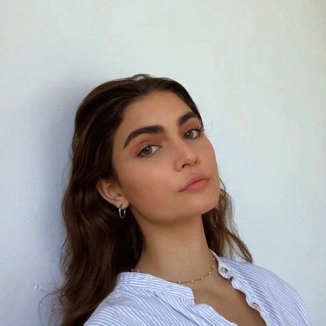 Woman Face Claim, Italian Girl, Unusual Things, Italian Women, Girl Face, Face Claims, Woman Face, Hoop Earrings, Drop Earrings