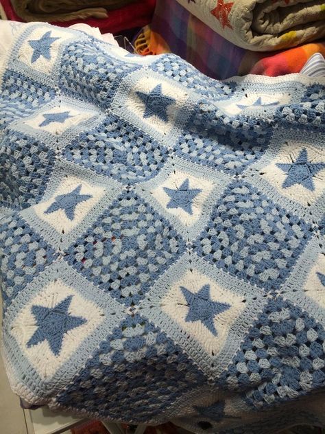 Crocheted Blanket, Crochet Blanket Designs, Crochet Design Pattern, Crochet Fashion Patterns, Fun Crochet Projects, Crochet Design, Diy Crochet Projects, Free Crochet Patterns, Blanket Designs