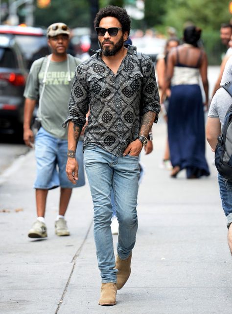 Lenny Lenny Kravitz Style, Saint Laurent Fashion, Outfit Botas, Celebrity Style Icons, Lenny Kravitz, Best Dressed Man, Men's Coats & Jackets, Mens Street Style, Urban Fashion