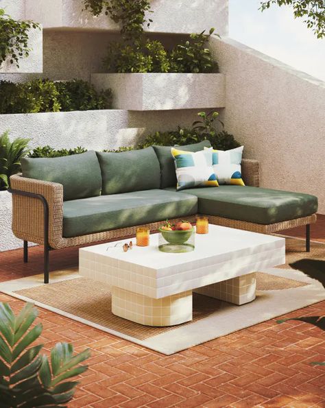 70s Home Exterior, Modern Balcony Furniture, Mid Century Outdoor Furniture, Modern 70s Home, Mid Century Modern Patio Furniture, Mid Century Patio Furniture, Beige Coffee Table, Mid Century Modern Outdoor Furniture, Traditional Patio Furniture