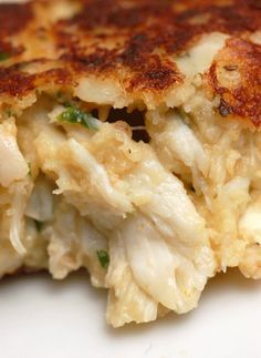 Crazy-Good Crab Cakes! Recipes Pescatarian, Crab Cake Recipes, Crab Cake Recipe, Red Bar, Fish Sea, Crab Recipes, Salmon Fishing, Baked Fish, Coral Reefs