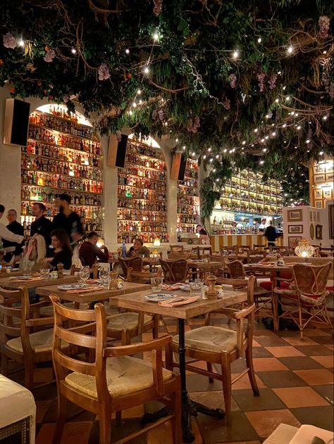 Italian Bistro Interior, Upscale Italian Restaurant, London Italian Restaurant, Working Restaurant Aesthetic, Italian Restaurant Exterior, Small Italian Restaurant, Italian Restaurant Aesthetic, Fancy Italian Restaurant, Traditional Italian Restaurant