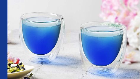 Benefits of Blue tea that make it the new weight loss drink you need to upgrade to Blue Tonic Diet Drink, Blue Tonic Recipe, Teas Recipes, Blue Drink, Butterfly Pea Tea, Butterfly Pea Flower Tea, Tonic Drink, Tonic Recipe, Blue Drinks