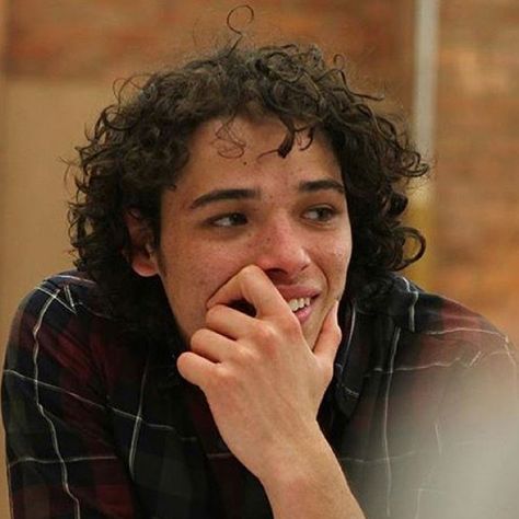 Anthony ❤❤❤ Anthony Ramos, About Me, Curly Hair, The Story, Musical, Hair