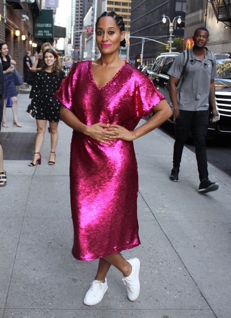 Turn a Party Dress Into a Daytime Look With Sneakers Tracee Ellis Ross Style, Tracee Ellis Ross Fashion, Sneaker Ball, Ross Dresses, Ellis Ross, Ball Ideas, Skirt Ideas, Glitter Fashion, Everyday Clothes