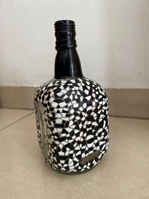 Oldmonk Rum Bottle Art, Old Monk Bottle Art Diy, Old Monk Bottle Painting, Old Monk Bottle Art, Botal Art, Bottle Art Projects, Coconut Decoration, Card Holder Diy, Old Monk