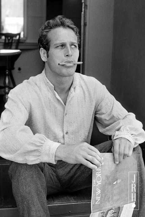 #oldhollywood #paulnewman #actor #movies #film #50s #60s Men Celebrities, 60s Men, Gore Vidal, Preppy Boys, Celebrity Style Icons, Actor Studio, Hollywood Men, Tomorrow Is Another Day, Desi Fashion Casual