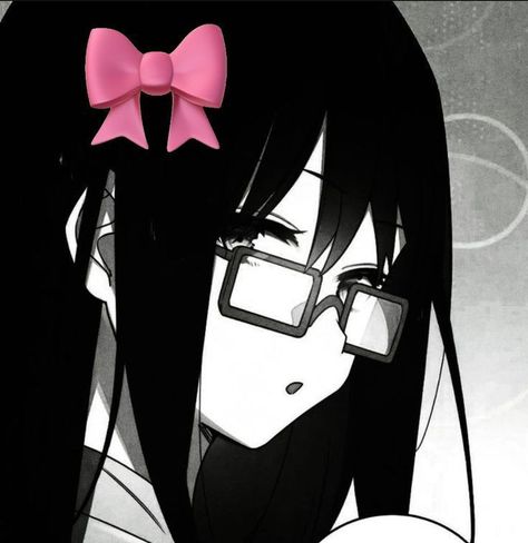 Tomie Icons, Anime Photo Profile Cool, Glasses Pfp, Pink Wallpaper Hello Kitty, Album Cover Wallpaper Collage, Y2k Profile Picture, Emo Pfp, Tv Show Couples, Cute Headers For Twitter