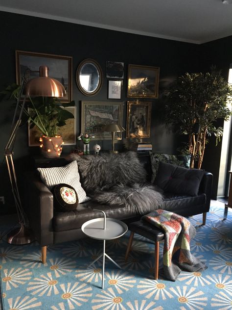 A Gorgeously Dark & Dramatic Family Home in Norway — House Call Dark Living Rooms, Room Painting, Decor Wallpaper, Dark Interiors, Design Del Prodotto, Natural Home Decor, Room Decorating, Cool Ideas, Room Wallpaper