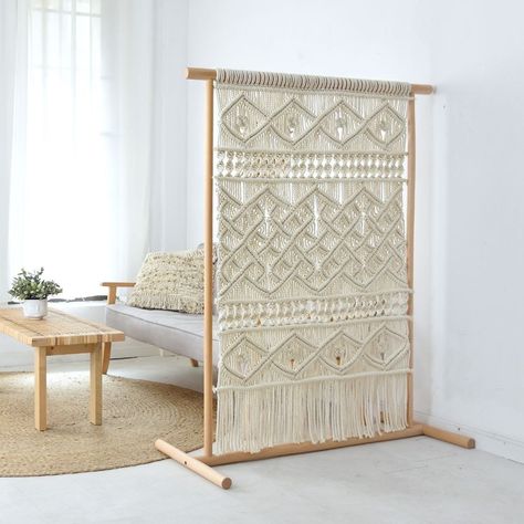 Privacy Divider Ideas, Macrame Screen, Wood Privacy Screen, Macrame Interior, Macrame Room Divider, Screen Divider, Healing Room, Diy Room Divider, Macrame Wall Hanging Patterns