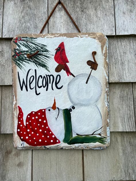 Winter Door Hanger, Pumpkin Patch Sign, Painted Slate, Snowman Sign, Slate Signs, Winter Signs, Tile Crafts, Holiday Painting, Snowman Painting