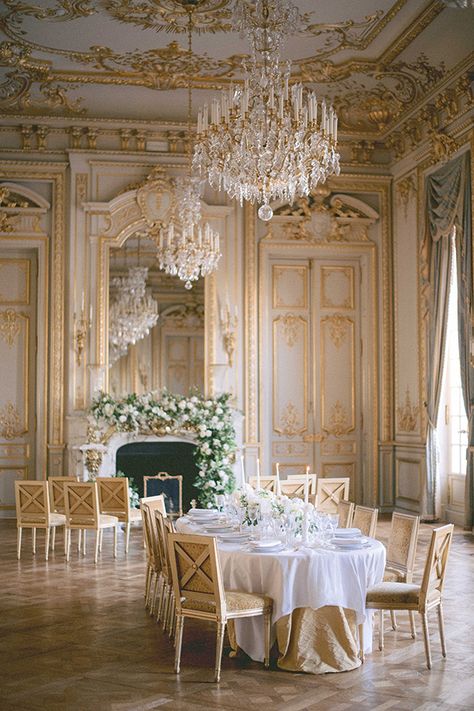 Parisian Style Wedding Decor, French Vintage Wedding, Rococo Wedding, Shangri La Paris, Bridgerton Wedding, Venue Design, Baroque Wedding, Jenner House, Spring Court