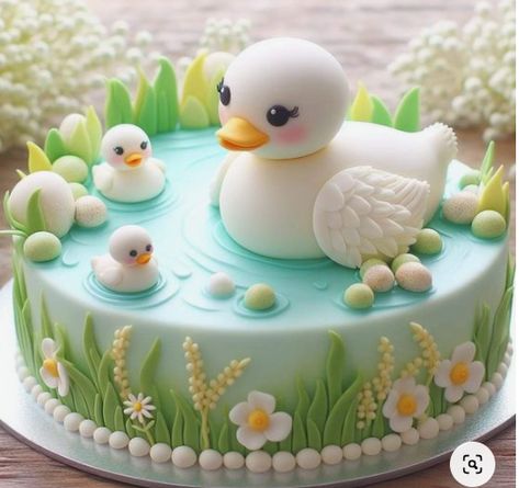 Duck Theme Cake, Flower Basket Cake, Fairy Birthday Cake, Basket Cake, Duck Cake, Bird Cake, Pastel Baby Shower, Baby Shower Duck, Bird Cakes