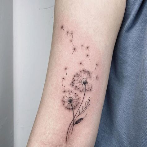 Dandelion With Names Tattoo, Dandelion Tattoo With Semicolon, Bouquet Of Dandelions Tattoo, Dandelion Sister Tattoo, Dandelion Tattoo On Ankle, Fairy Dandelion Tattoo, Dandelions Tattoos For Women, Mother Daughter Dandelion Tattoo, Dandelion Heart Tattoo