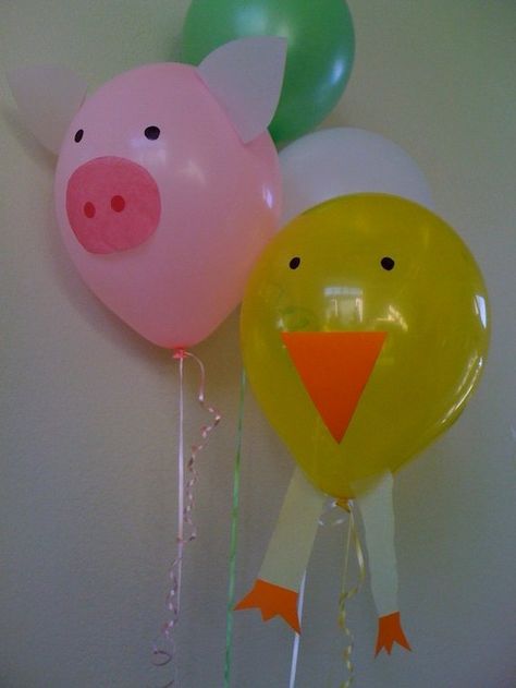 farm animal  balloons                                                                                                                                                                                 Más Farm Animal Balloons, Animal Balloons, Farm Theme Birthday, Farm Animal Party, Farm Animals Birthday Party, Farm Themed Birthday Party, Barnyard Party, Farm Animal Birthday, Barnyard Birthday