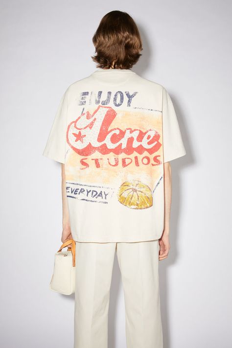 Acne Studios Men, Acne Studio, Shirt Design Inspiration, Print Inspiration, Fashion Graphic, T Shirt Oversized, Oversized T Shirt, Oversized Tshirt, Cotton Style