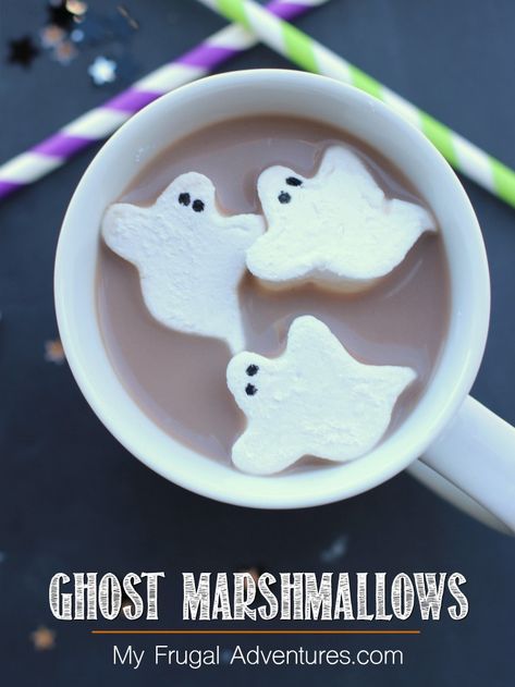 Ghost Marshmallows, Marshmallow Halloween, Halloween Treats To Make, Marshmallow Recipe, Pumpkin Juice, How To Make Marshmallows, Idea For Halloween, Cute Marshmallows, Ghost Cookies